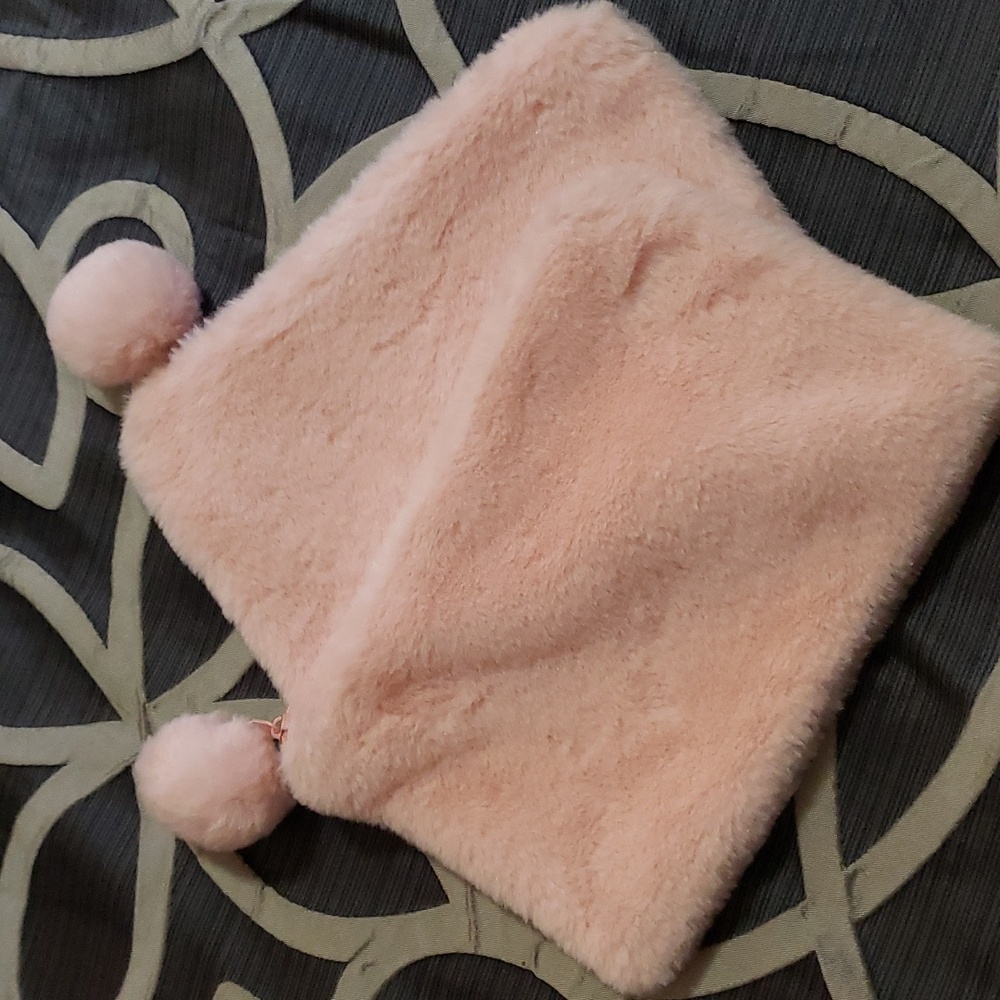 Fluffy purse/ pouch